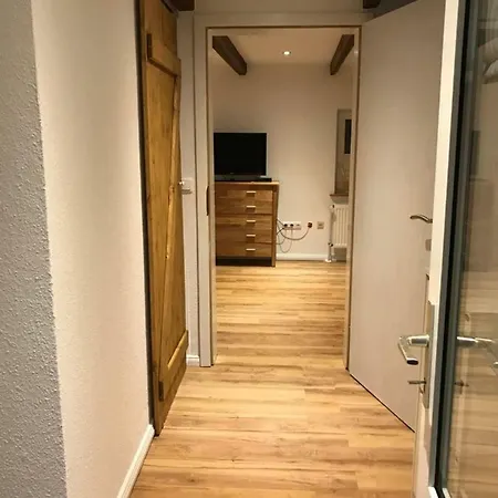 דירה Anja's Nest בורדלום